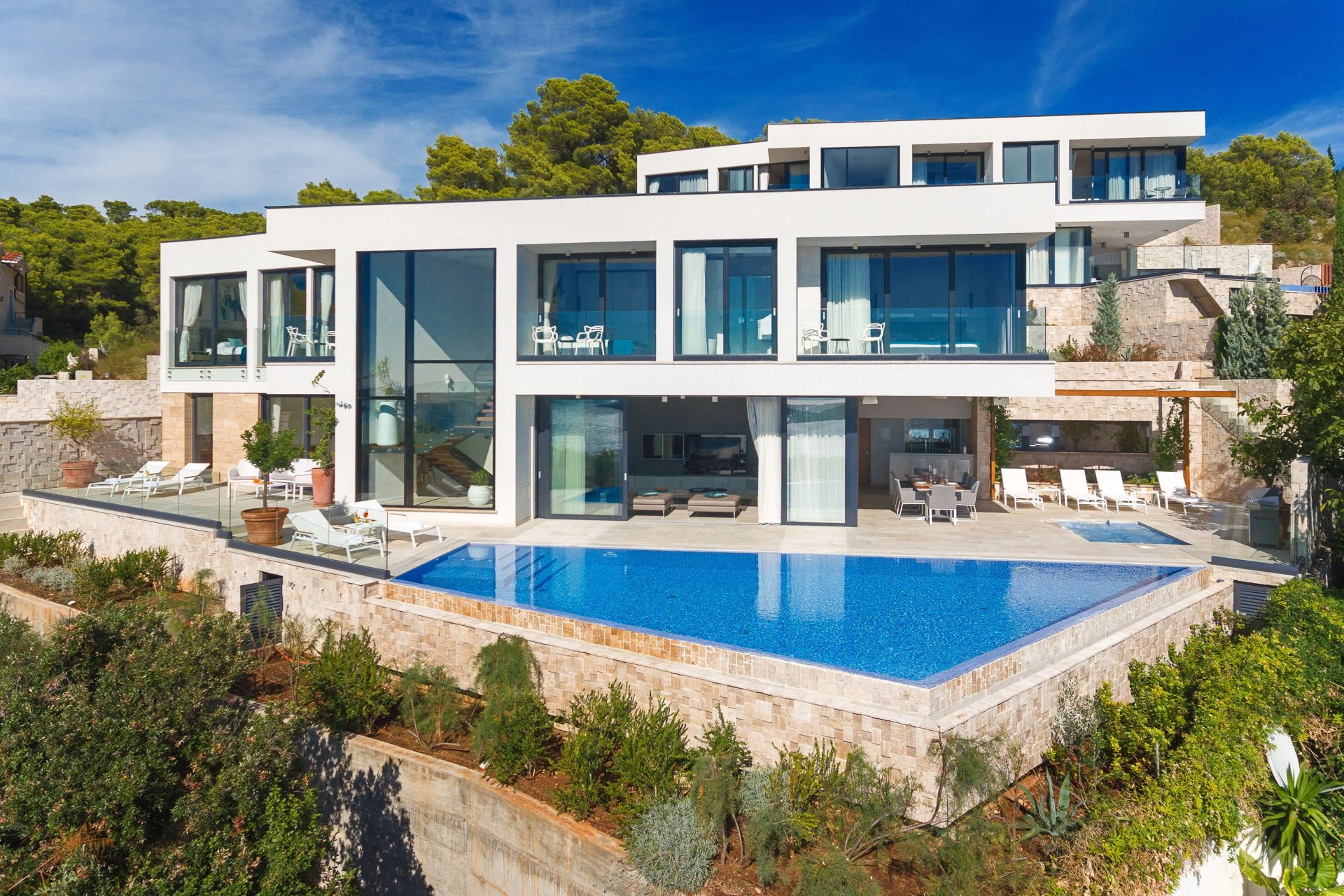 Villa Luxury Beauty pool
