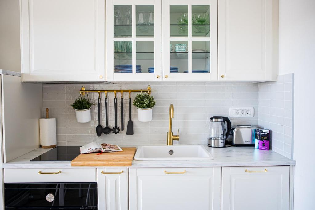 Hvar stunning seaview retreat with terrace apartment - Image 10